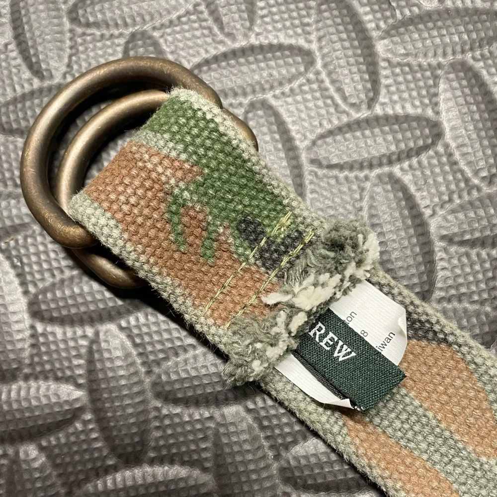 EUC J.Crew boys camouflage belt medium